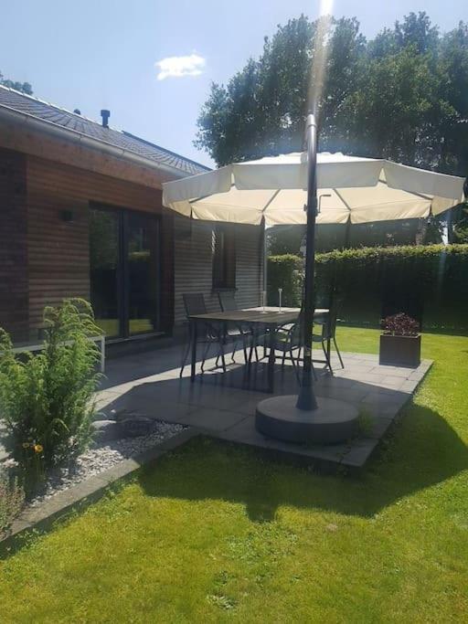 Villa Laendlich Gelegenes Haus An Der Niederlaendischen Grenze Wilsum Esterno foto